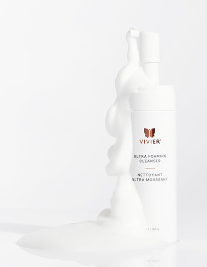 Vivier Ultra Foaming Cleanser bottle with foamy texture, enriched with Vitamin C and Glycerin for bright and hydrated skin.