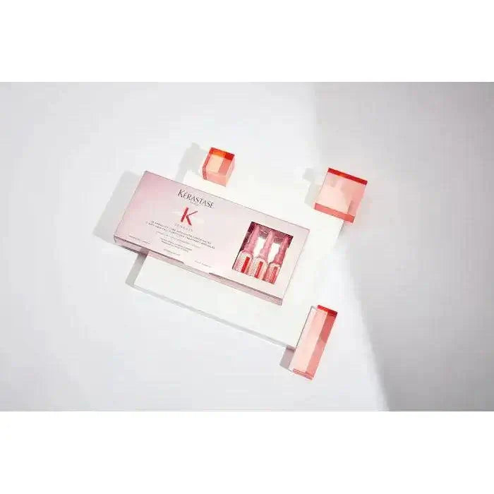 Kerastase Anti-Breakage Fortifying Treatment Ampoules for strengthening weak and damaged hair, suitable for all textures, box image.