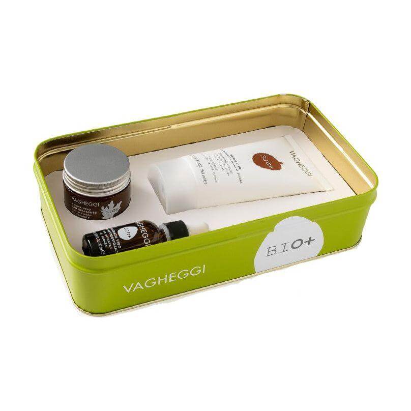 Boîtier Bio+ Antioxydant moisturizer set with creams and oils in green tin for hydration and skin protection.