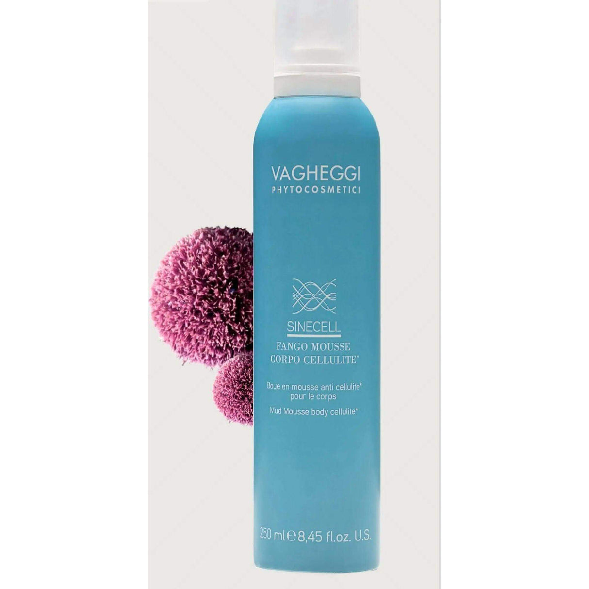 Vagheggi Sinecell Anti-cellulite Fango Mousse with Jania Rubens algae extract, nourishing almond oil, and shea butter for smooth skin.
