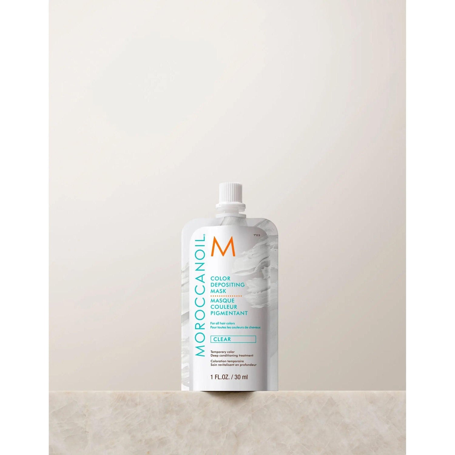 Moroccanoil Color Depositing Mask 30ml in white packaging with argan oil for vibrant hair color and conditioning.