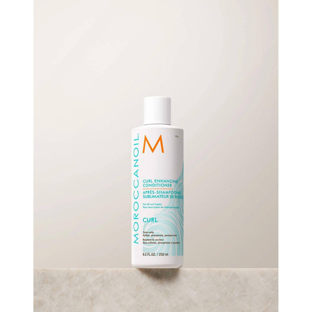 Moroccanoil Curl Enhancing Conditioner bottle with argan oil for soft, defined curls