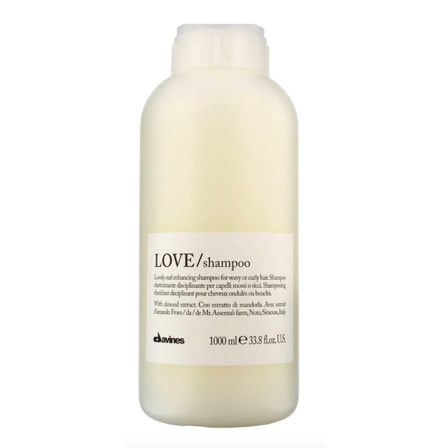 Davines LOVE Curl Shampoo Liter for curly and wavy hair, enhances elasticity, volume, and shine.