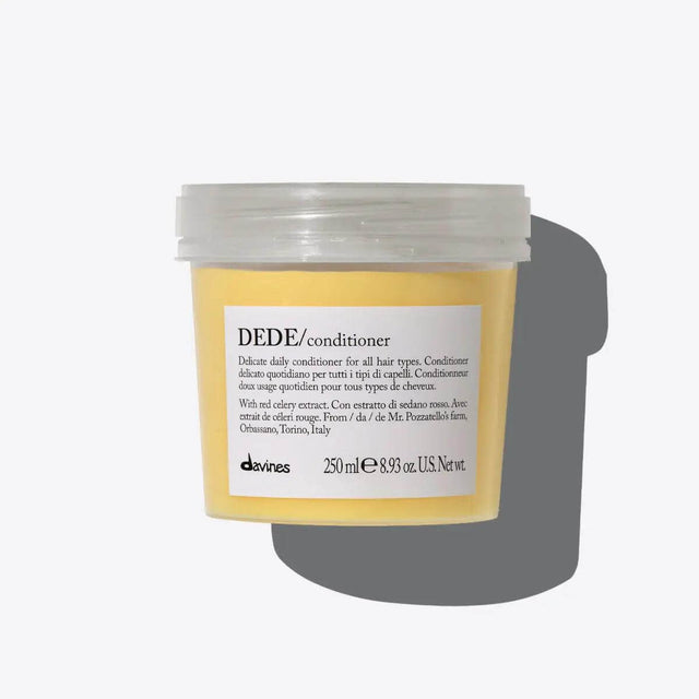 Dede Conditioner 250ml for hydrating, detangling, and restoring hair's natural shine with natural ingredients, suitable for all hair types.