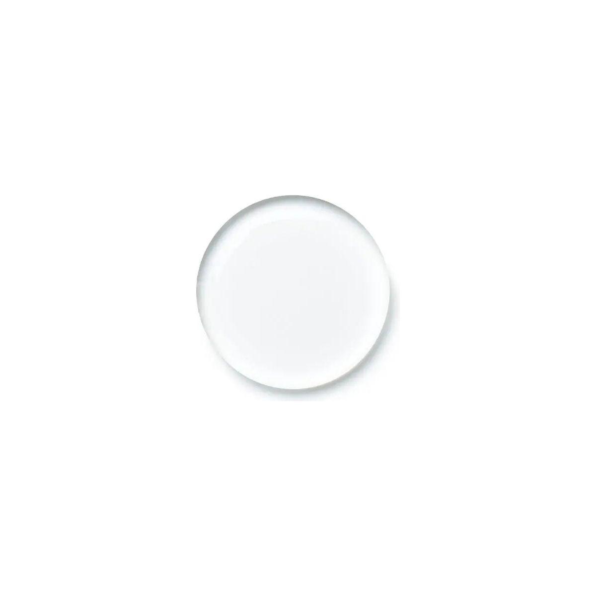 Close-up of Moroccanoil Dry-No-More Professional Scalp Treatment oil on white background