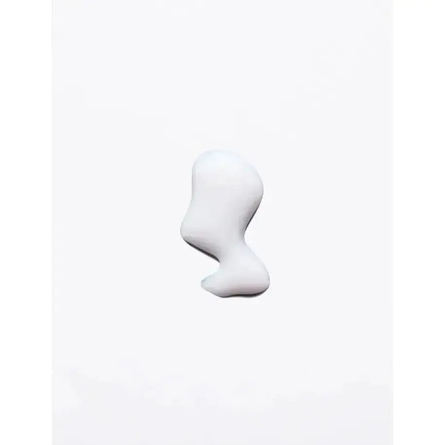 Kérastase Genesis Défense Thermique cream texture for hair protection