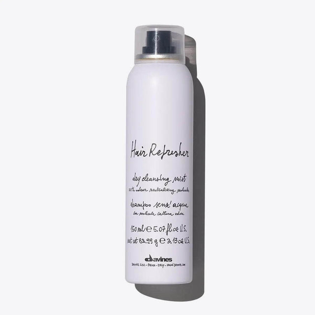 Davines Hair Refresher dry shampoo bottle for refreshed and voluminous hair, absorbs oil and impurities, 150 mL.
