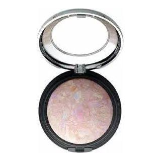 Malu Wilz Illuminating Finishing Powder 8.5gr in open compact case, radiant finish makeup product.