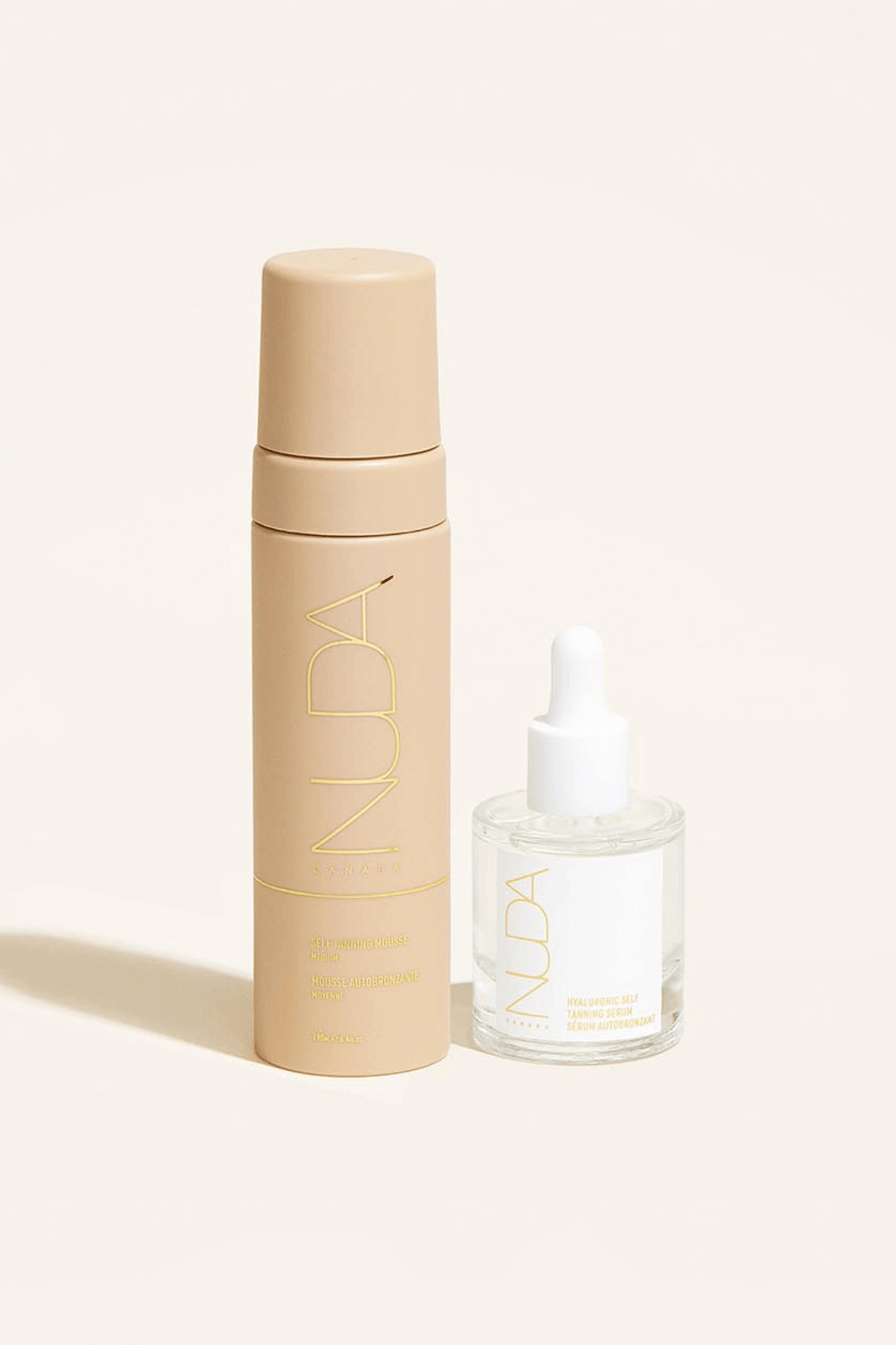 Glow Duo self tanning mousse and facial self tanner set for a year-round sun-kissed glow. Suitable for all skin tones.