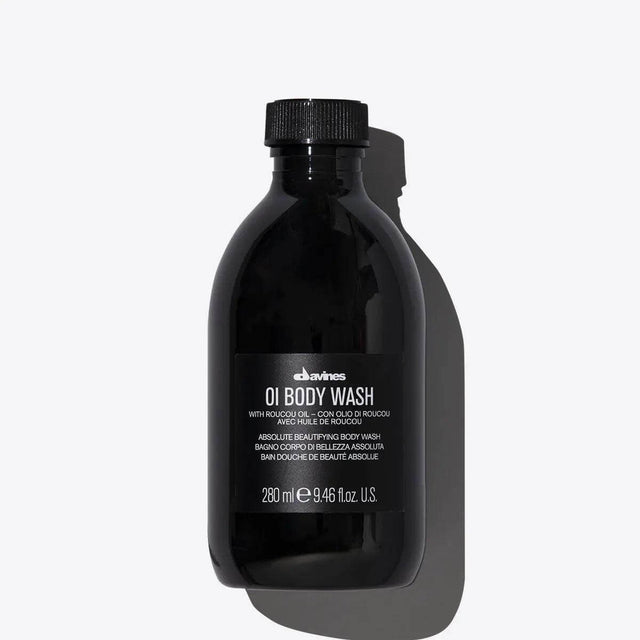 Oi Body Wash bottle with moisturizing shower gel for gentle cleansing and hydration, featuring a rich foam and exquisite fragrance.