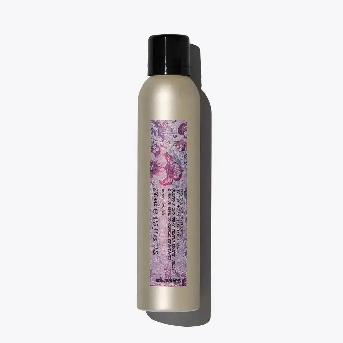 Davines This Is A Dry Texturizer styling product for all hair types, enhances volume and texture, lightweight and natural feel.