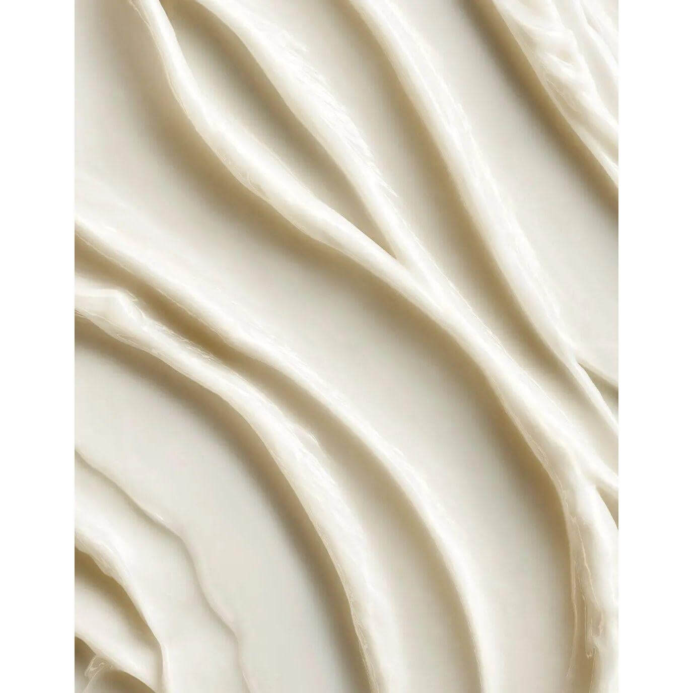 Smooth creamy texture of Moroccanoil Color Depositing Mask, enhancing hair tone and shine, suitable for conditioning and color refresh.