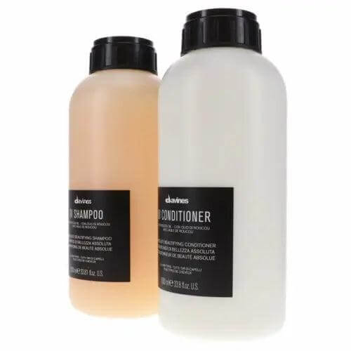 Davines Oi Shampoo & Conditioner Pro Size 1L Duo bottles with nourishing Roucou oil for soft, shiny, and voluminous hair.